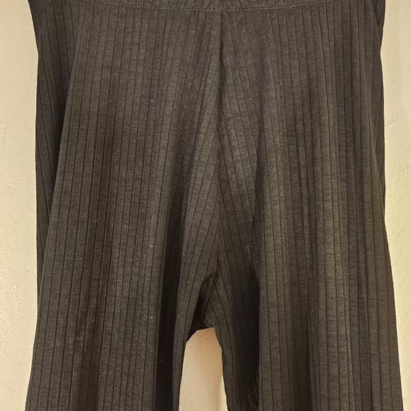 Vuori Inversion Rib Maternity Leggings - Picture 3 of 7